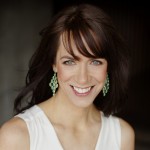 Jessica Eaves Mathews