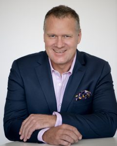 doug_wright_8x10-8037