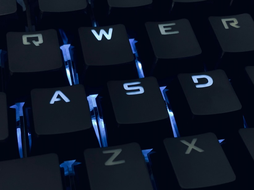 black and white computer keyboard