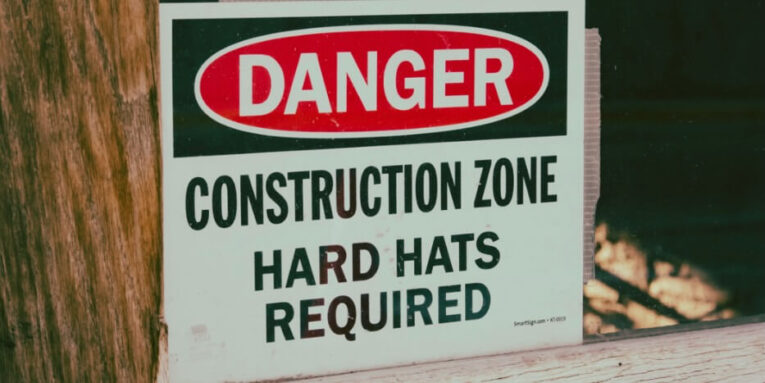 Danger - Construction Zone Sign FEATUrE IMAGE