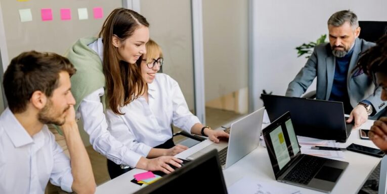 Colleagues working Together FEATURED IMAGE