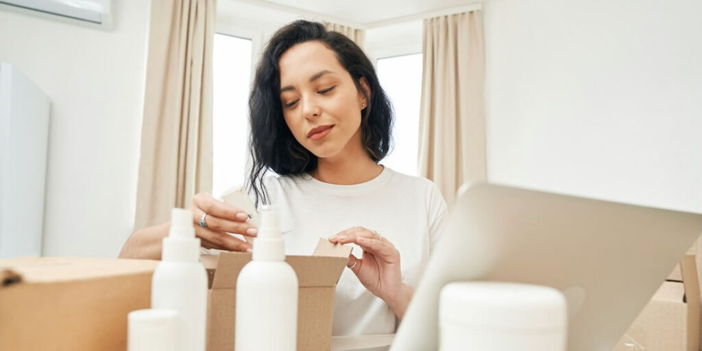 female commerce entrepreneur feature