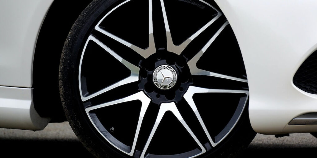 Silver Mercedes Benz Wheel With Tire Featured Image