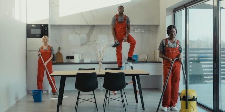 Group of People Cleaning a Dining room FEATURED IMAGE