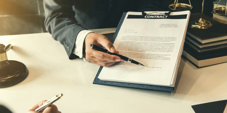 lawyer give his customers signed a contract in the document consulting in regard to the various contracts FEATURED IMAGE