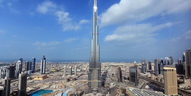 the tallest building in the world the dubai burg stands over 800 metres high Featured Image