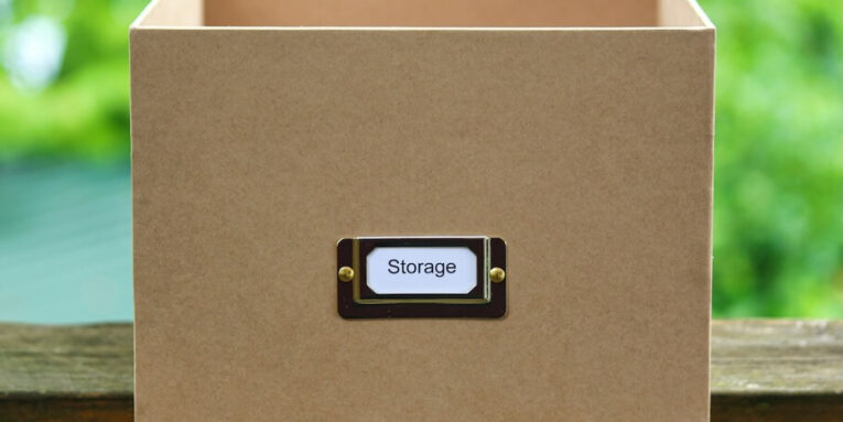 black and silver usb flash drive in brown box FEATURED IMAGE