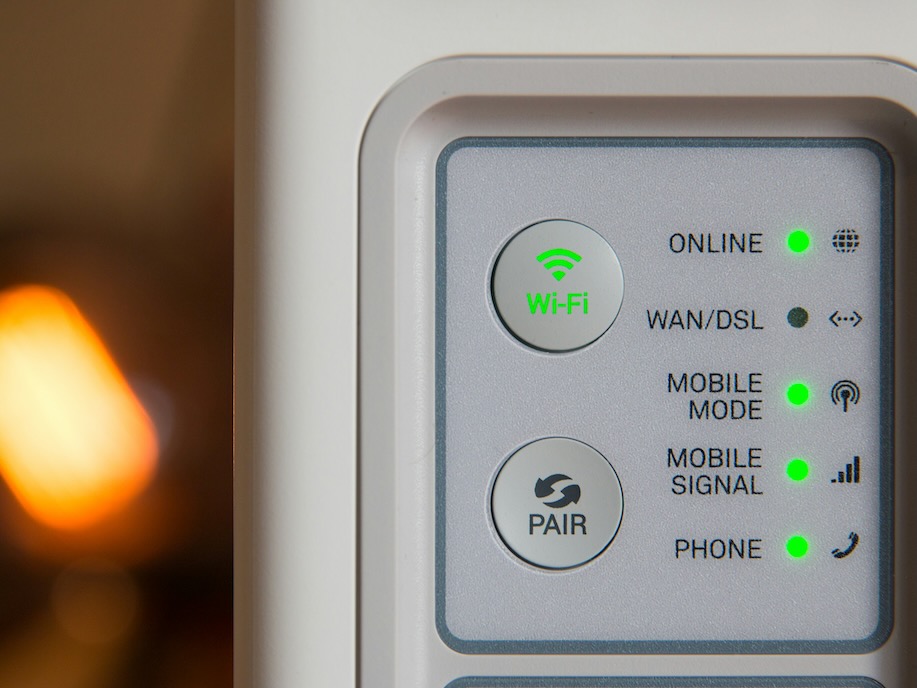 white modem outer is turned on