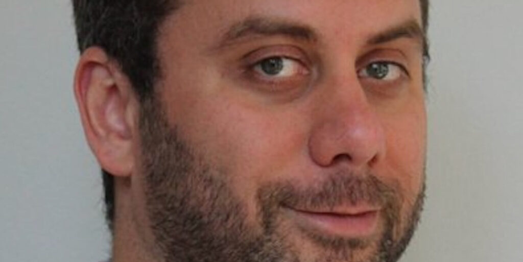 Dennis Underwood Feature