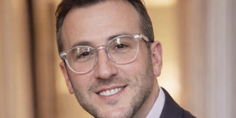 Judd Hoffman Feature