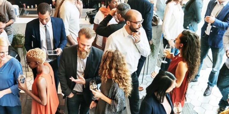 business people meeting eating discussion cuisine party concept FEATURED IMAGE