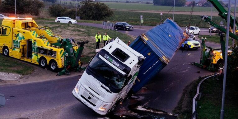 semi-truck and shipping container recovery FEATURED IMAGE